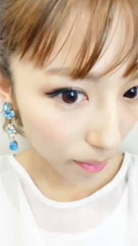 若槻千夏 マツエク 片目80本 の動画が評判 ギャル時代は180本 と苦笑も 18年6月24日 エキサイトニュース