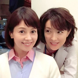 沢口靖子 若村麻由美 奇跡のアラフィフ2ショットに 美しすぎ可愛すぎ 19年4月27日 エキサイトニュース