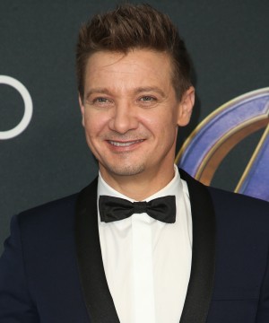 ジェレミー レナー 新型コロナ影響で収入激減 養育費減額を要求も元妻は激怒 年3月26日 エキサイトニュース 2 2