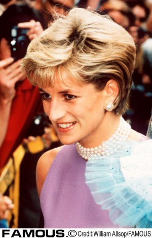 故ダイアナ妃 生誕60周年に先駆け英ファッション誌の表紙を飾る 21年4月26日 エキサイトニュース