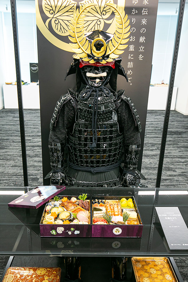 2024大丸松坂屋のおせち で大注目は家康柄オリジナル重箱「徳川家伝来