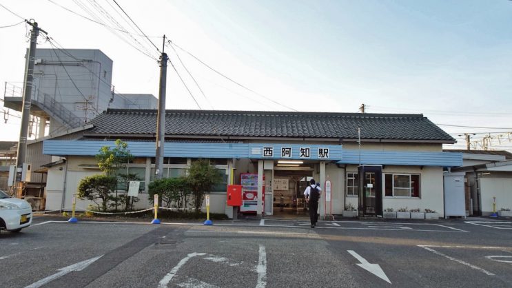 西阿知駅 この日も最高気温37 1 木造駅舎巡礼02 山陽本線17 27 年10月10日 エキサイトニュース