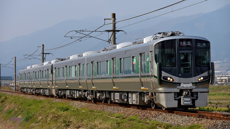 新型車両227系 9月30日 月 に全56両の投入完了見込み 227系を使ったイベントも検討中 Jr西日本 19年8月22日 エキサイトニュース