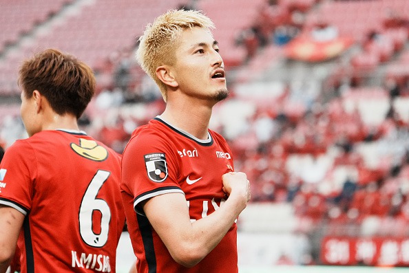 鹿島アントラーズ鈴木優磨選手サイン入りユニフォームLサイズ