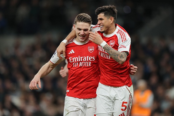 ノースロンドンダービー完勝 ユナイテッドOBのG.ネヴィルは今季こそ