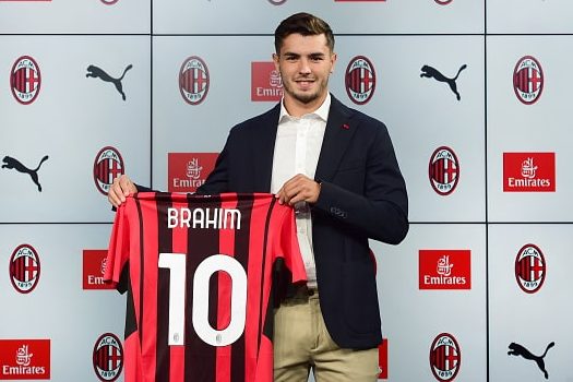 ミランを導くのは新たな No 10 だ スクデット獲得へのカギを握るテクニシャン 21年7月日 エキサイトニュース