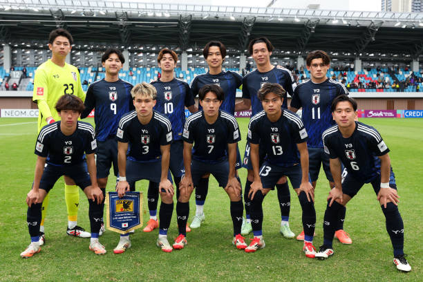 FC今治 横山夢樹選手 梅木怜選手 シール U-20ワールドカップに臨む