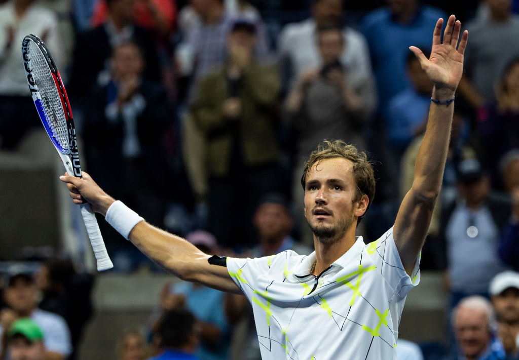 ロイヤリティフリー ディミトロフ ラケット 破壊 人気のある画像を投稿する