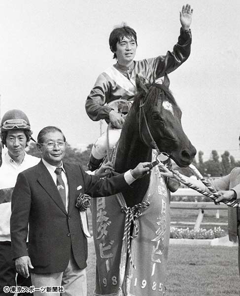 日本ダービー 乗り替わりでは勝てない サートゥルナーリア リオンリオンはこのジンクス破れるか 19年5月22日 エキサイトニュース