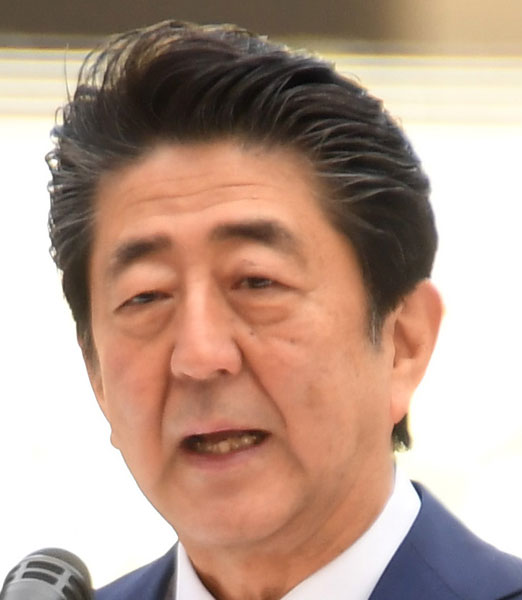 体調不安説の安倍首相 周辺で新たなスキャンダル噴出か 年7月28日 エキサイトニュース