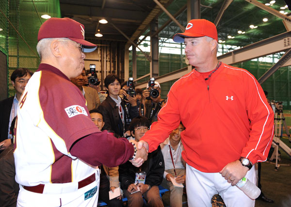 ノムさん 広島 ブラウン監督に 家庭円満の秘訣 を授ける 年8月23日 エキサイトニュース