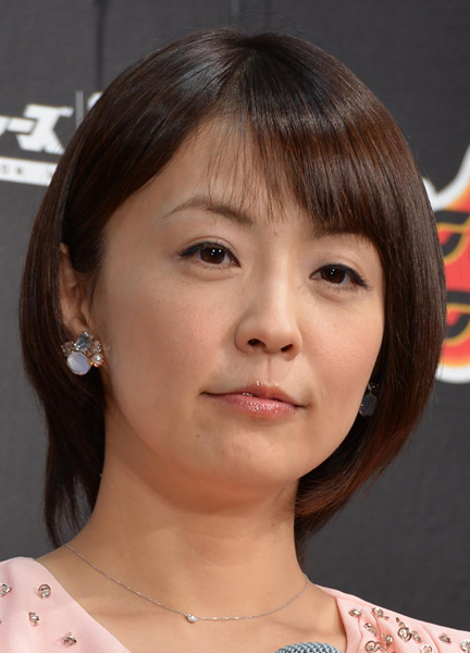 小林麻耶が所属事務所を事実上のクビに ロケすっぽかし宣言 していた 年11月12日 エキサイトニュース