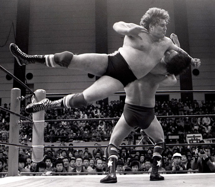 プロレス蔵出し写真館 衝撃の合体技 ファンを魅了したアドニス オートンの マンハッタンコンビ 2020年12月20日 エキサイトニュース