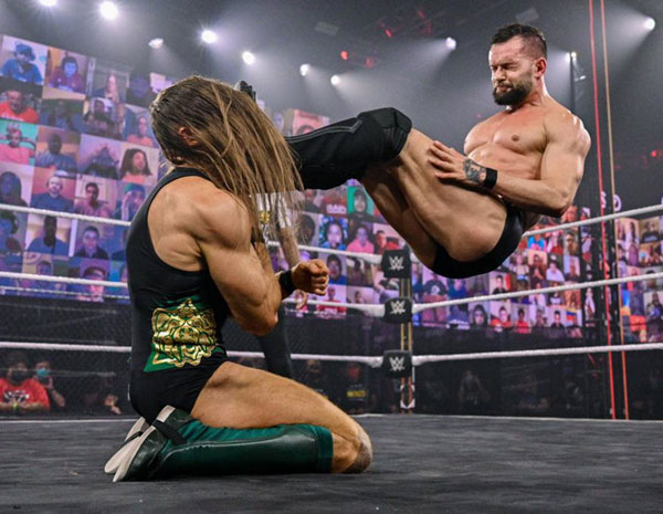 ｗｗｅ ｎｘｔ王者フィン ベイラーがピート ダンを撃破して王座防衛 21年2月15日 エキサイトニュース