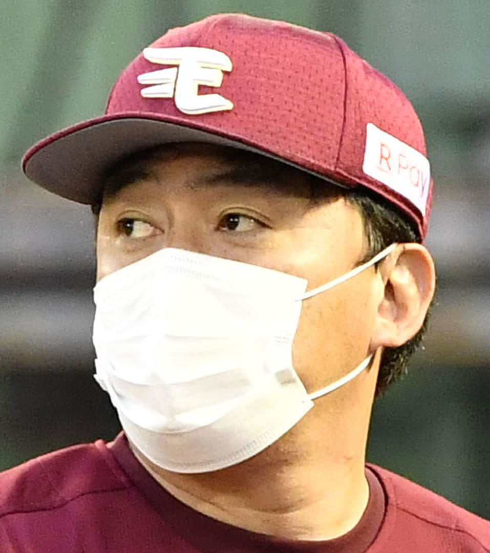 楽天 石井監督 ｍｌｂ投手の滑り止め厳格化に私見 まずボールを滑らなくすることが大事 21年6月22日 エキサイトニュース