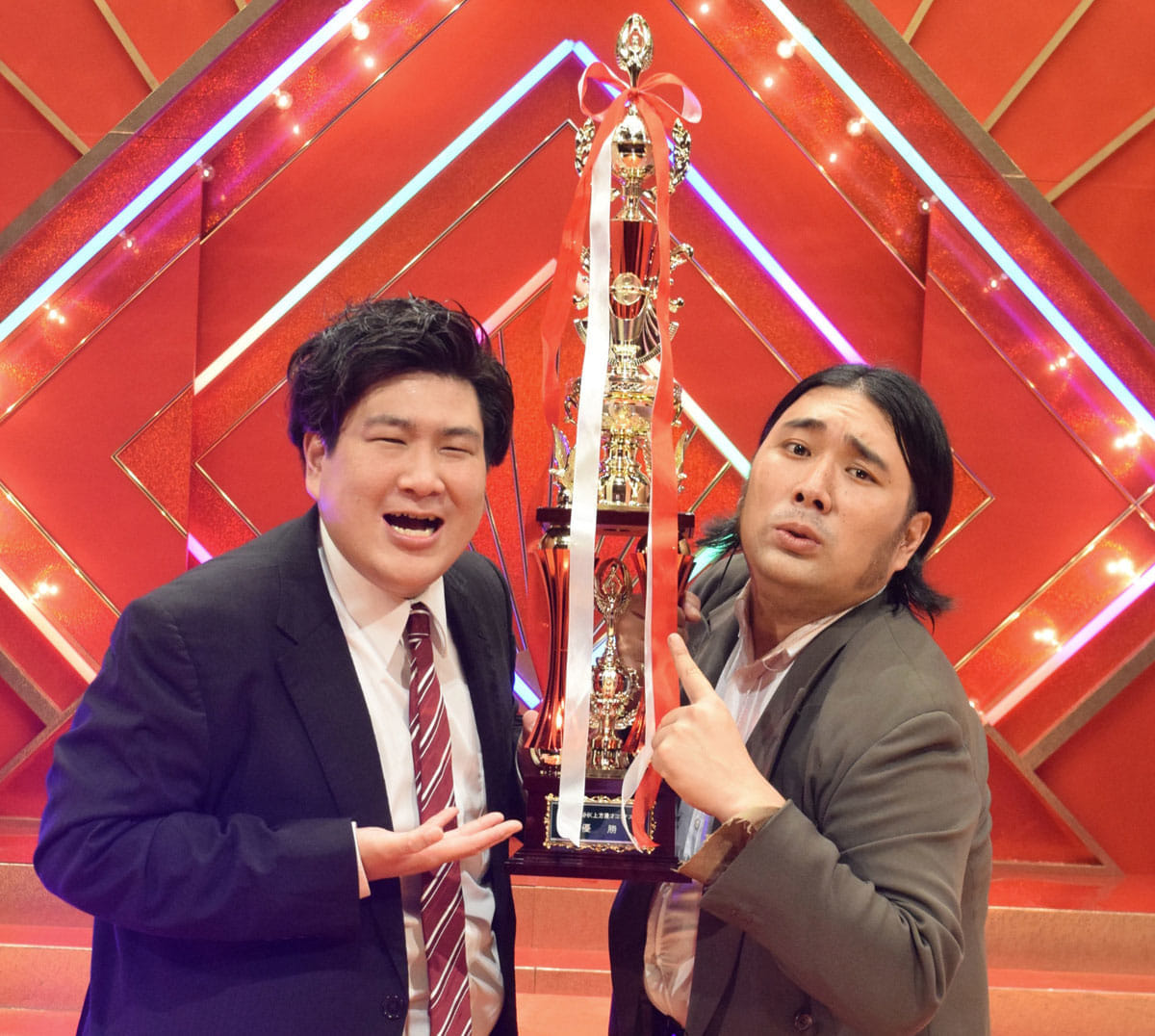 ここでやるネタじゃない nhk上方漫才コンテストで 不穏審査 が飛び出したワケ 21年9月24日 エキサイトニュース ここでやるネタじゃない nhk上方漫才コンテストで 不穏審査 が飛び出したワケ 21年9月24日 エキサイトニュース