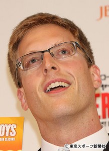 厚切りジェイソンがブログ開設 ２人の娘はバイリンガル 16年6月27日 エキサイトニュース