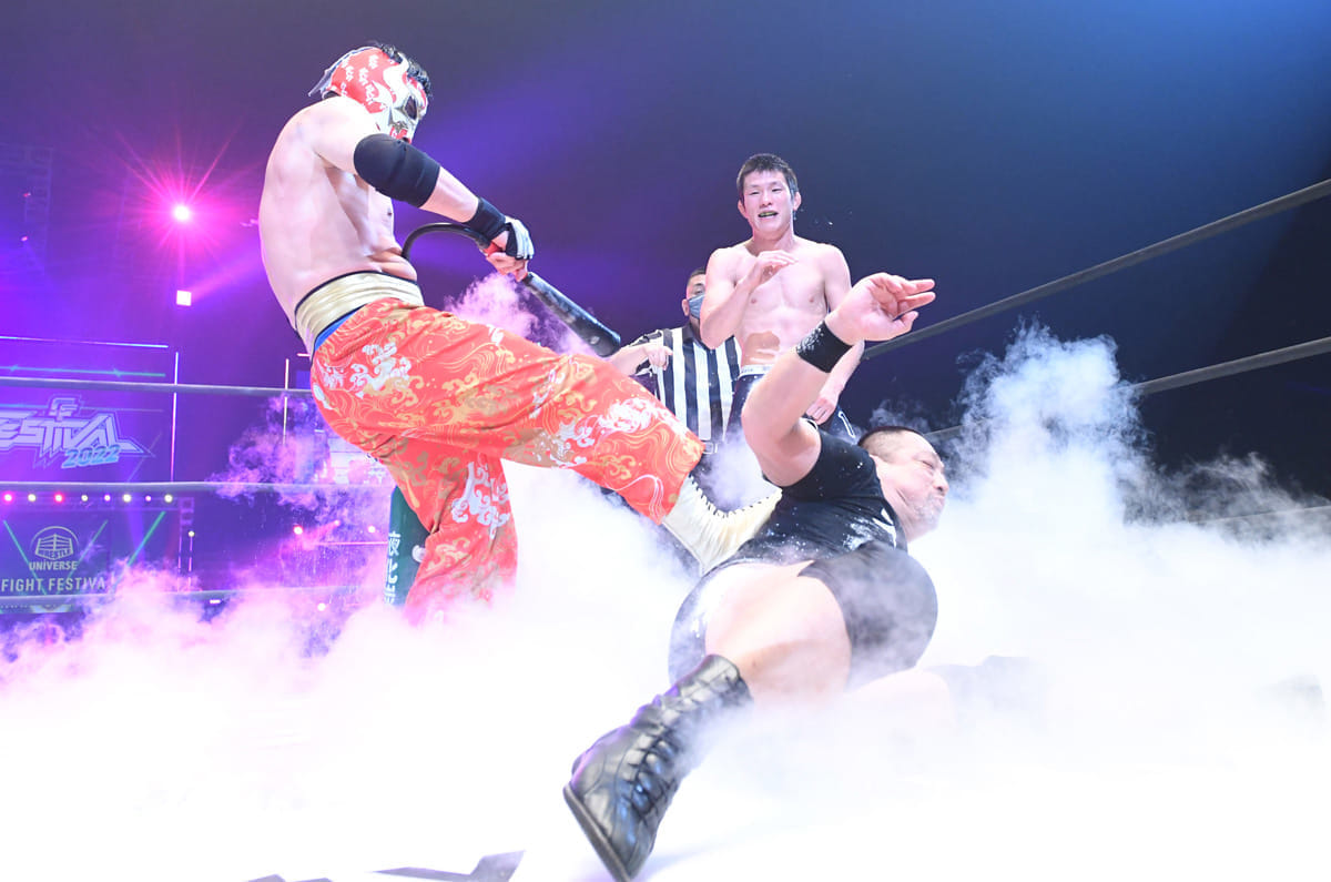 サイバーフェス 打倒フェロモンズ失敗もくじけぬケンドー カシン おれたちはファミリーだ 22年6月12日 エキサイトニュース