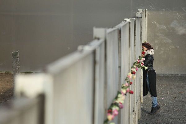 ベルリンの壁崩壊 19 平成元 年11月9日 21年11月9日 エキサイトニュース