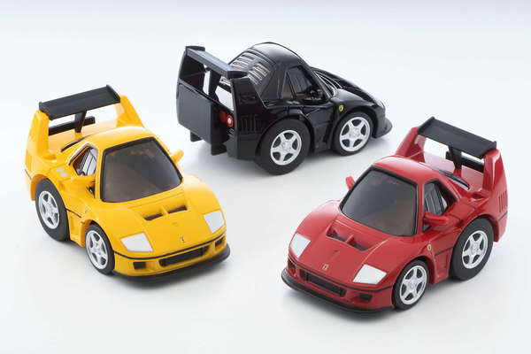 大人向けチョロQにフェラーリ「F40コンペティツィオーネ」「F355