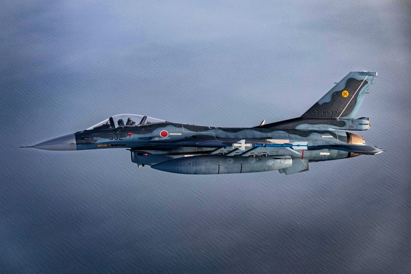 航空自衛隊F-2戦闘機 オーストラリアで初の爆撃「ミッション完遂!!」の