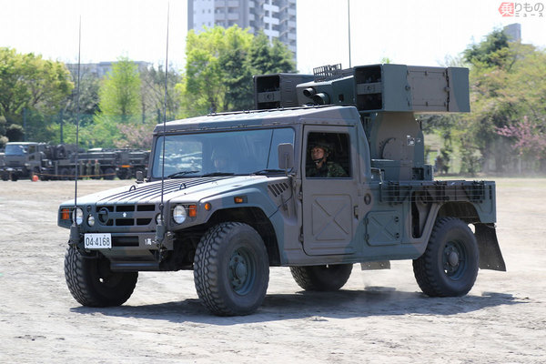 全く名前負けしてない陸自 高機動車 どんなクルマ トヨタ メガクルーザー 原型 年10月12日 エキサイトニュース