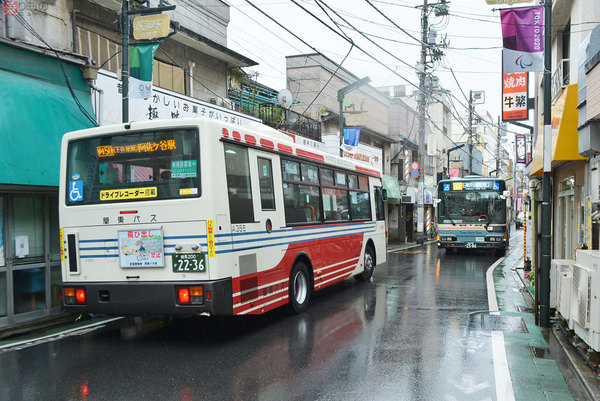 東京有数の激セマ駅前バスルート解消へ 石神井公園駅南口で経路変更 21年2月24日 エキサイトニュース