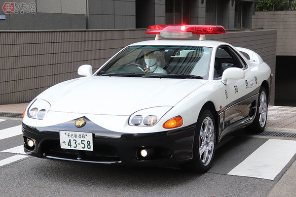 愛知県警の番長 Gto パトカー 高速隊から広報課へ 四半世紀の 実績 21年4月14日 エキサイトニュース 2 2