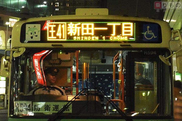 ルーツは都電 都内を走る 赤バス 青バス ルールないのに各社で見られるワケ 17年6月16日 エキサイトニュース