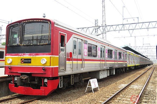 武蔵野線の205系電車、インドネシアへ 336両がジャカルタで「第2の人生