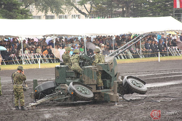 機関砲から眺める航空兵器の脅威 陸自「L-90」高射機関砲が臨んだ実戦