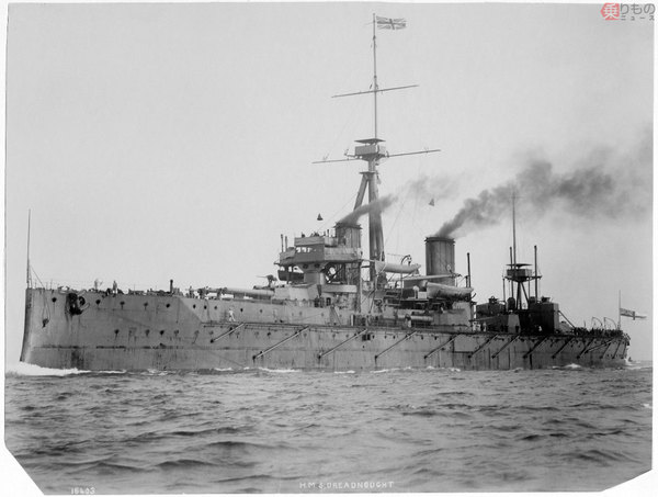 米軍艦内のエンジンピストン太平洋戦争 米海軍の強襲揚陸艦火災 