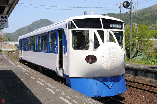 四国新幹線 大変身したjr車両 0系もどき 鉄道ホビートレイン とは 座席は本物 年3月日 エキサイトニュース