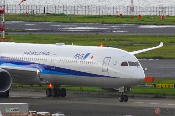 やっぱりデカい！ANA「胴体超長いボーイング787」3号機が日本到着 11月