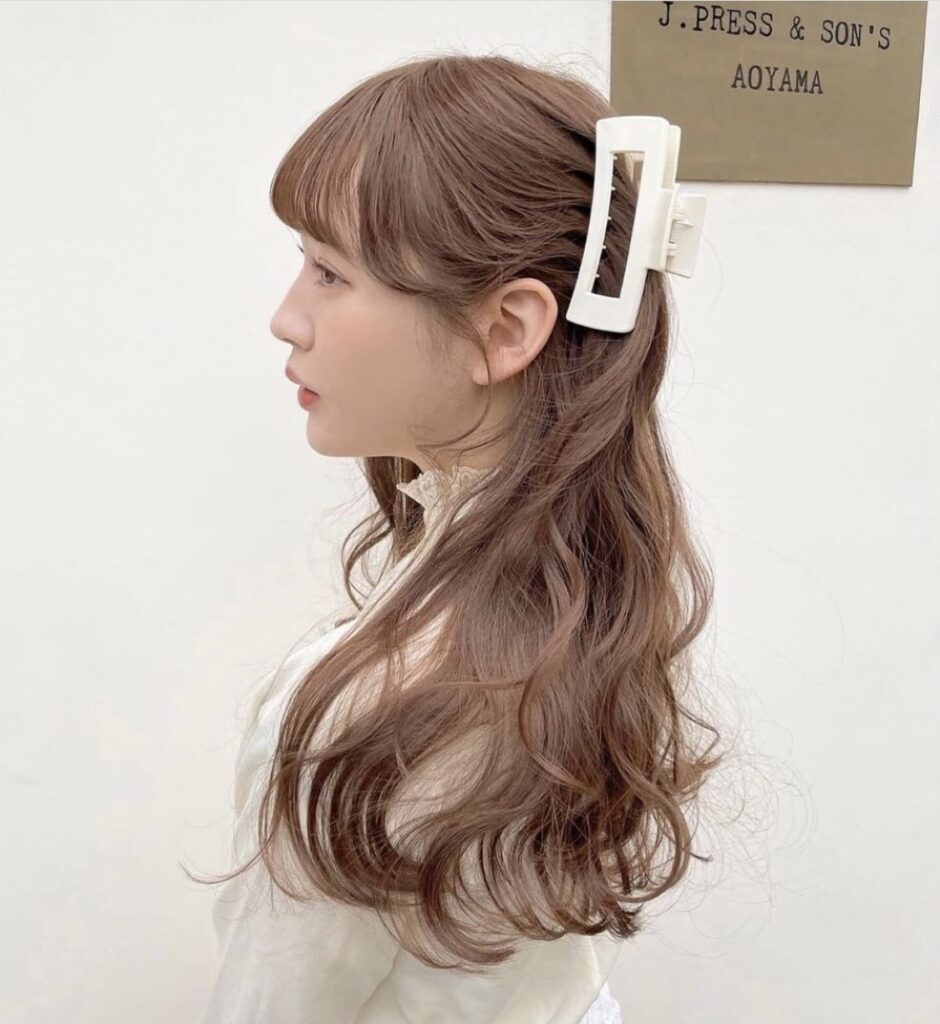 超簡単 ヘアクリップアレンジで上品な韓国っぽスタイル6選お届けします ローリエプレス
