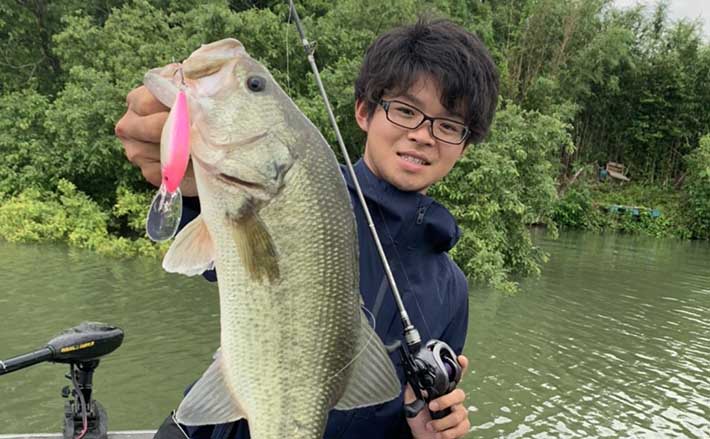 河川でのボートバス釣りで本命と対面 クランクベイトにヒット【愛知】 (2021年8月4日) - エキサイトニュース