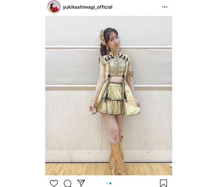 Akb48 柏木由紀 想い出の フライングゲット 金衣装を披露 昔も今も似合ってて可愛い スタイル変わらずにいてすごい 年8月10日 エキサイトニュース