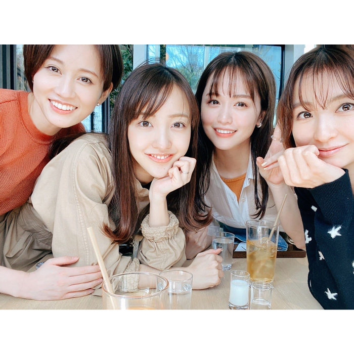 ゆうこす 前田敦子 篠田麻里子 板野友美と4ショット公開 神メンバーすぎ 21年3月31日 エキサイトニュース