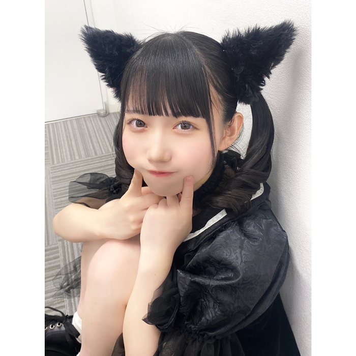 新居歩美 宇宙1かわいい 猫耳ショットでぷにぷにほっぺを 触ってみる 21年11月25日 エキサイトニュース