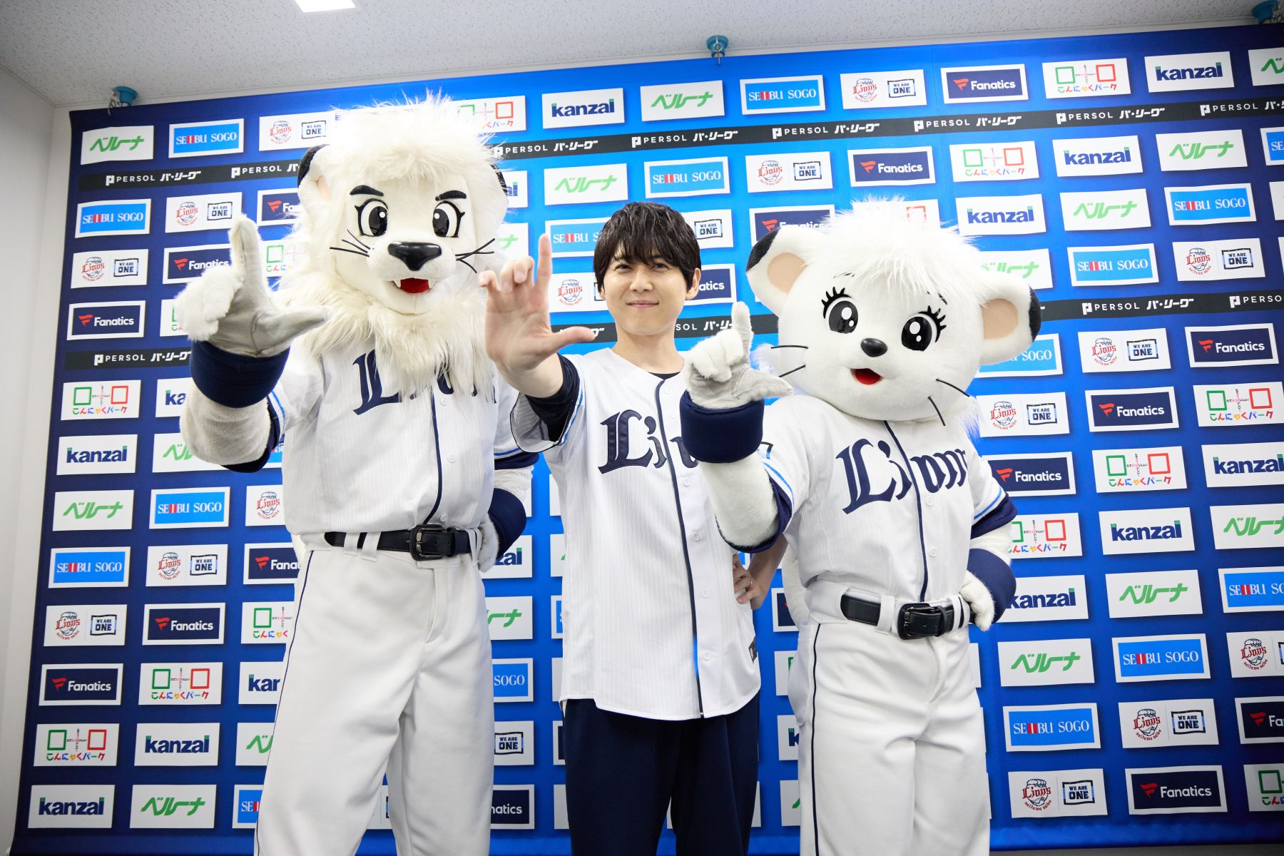 3. 修正されたラクダのポーズ