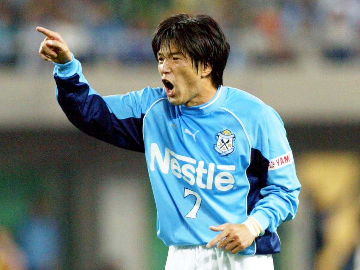 福西崇史　ジュビロ磐田　ユニフォーム　サッカー　Jリーグ　直筆サイン　日本代表 福西崇史 ジュビロ磐田ウェア23番（直筆サイン入り） - メルカリ