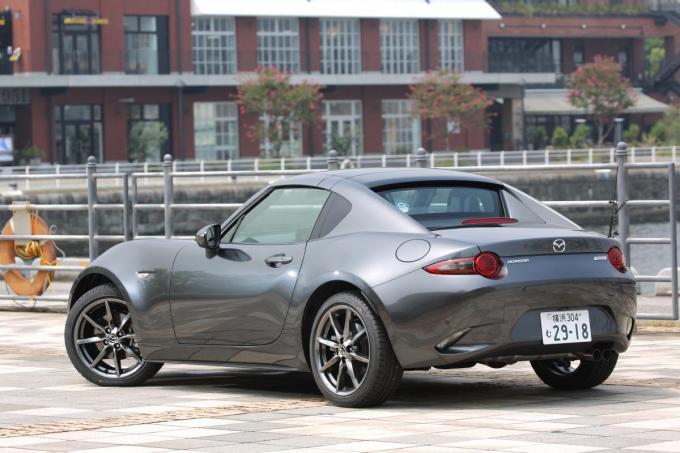 無防備だしうるさいしメンテも大変だしいいことある それでもソフトトップのオープンカーがなくならない理由 年3月6日 エキサイトニュース