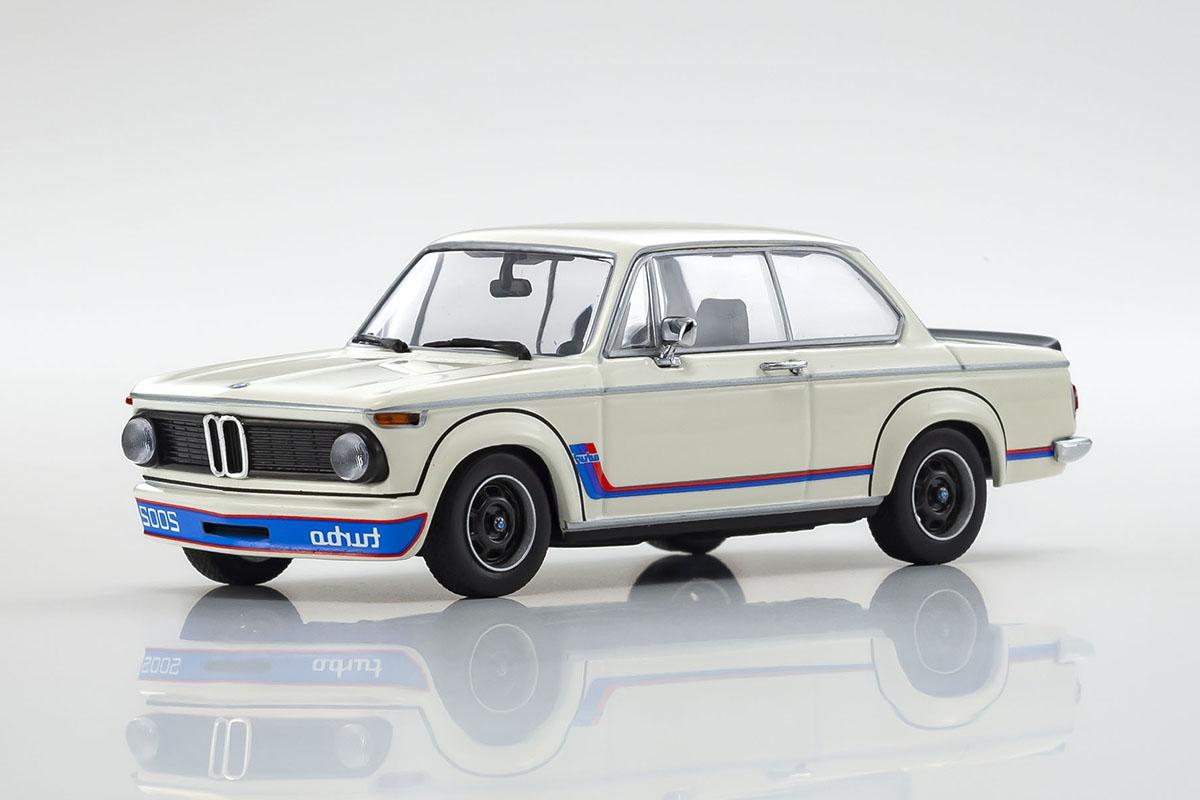 名車bmw02ターボのモデルカー2サイズがミニチャンプスから発売 年8月7日 エキサイトニュース