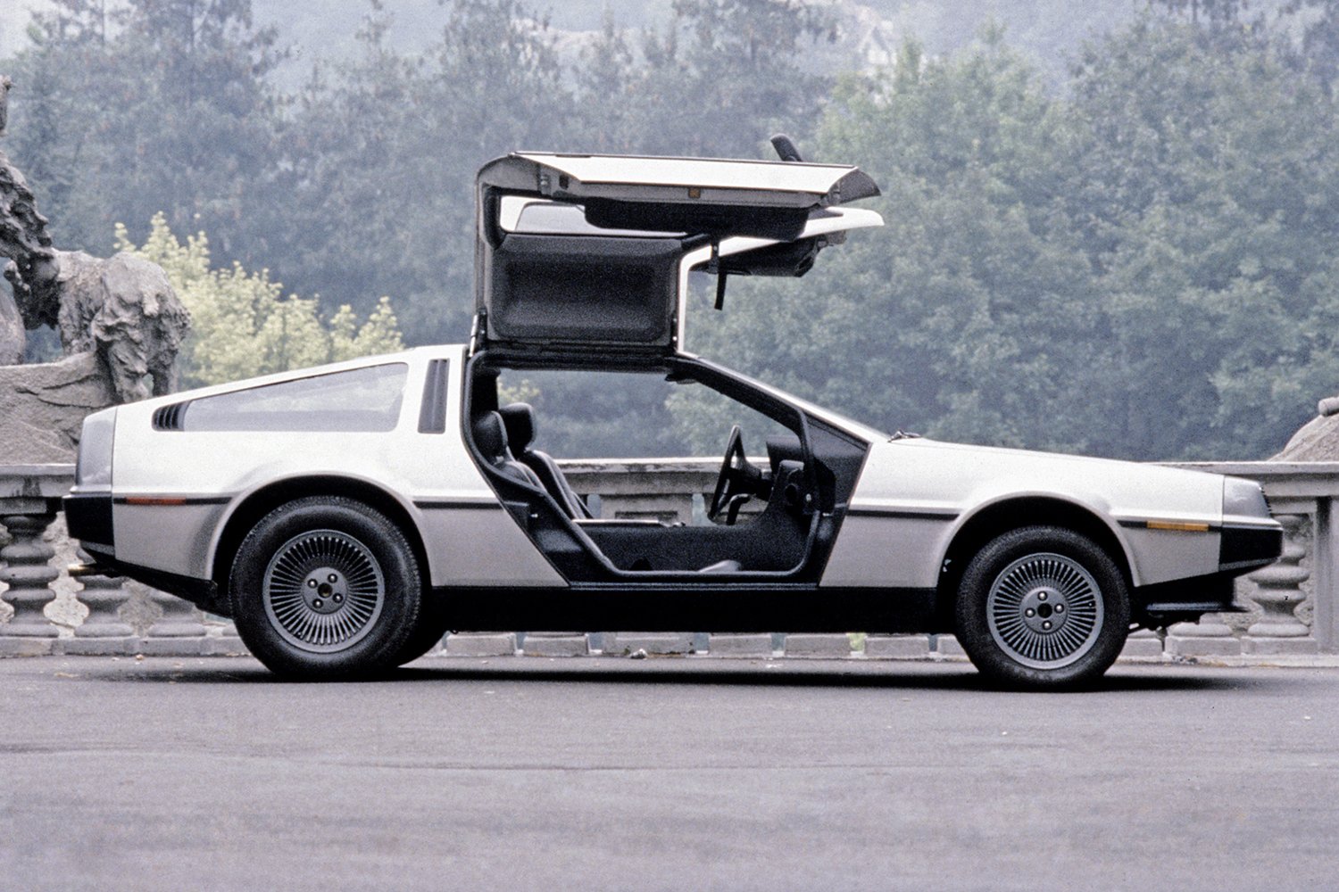 Delorean Aピラー左右 デロリアン｜Organicsnmore.com