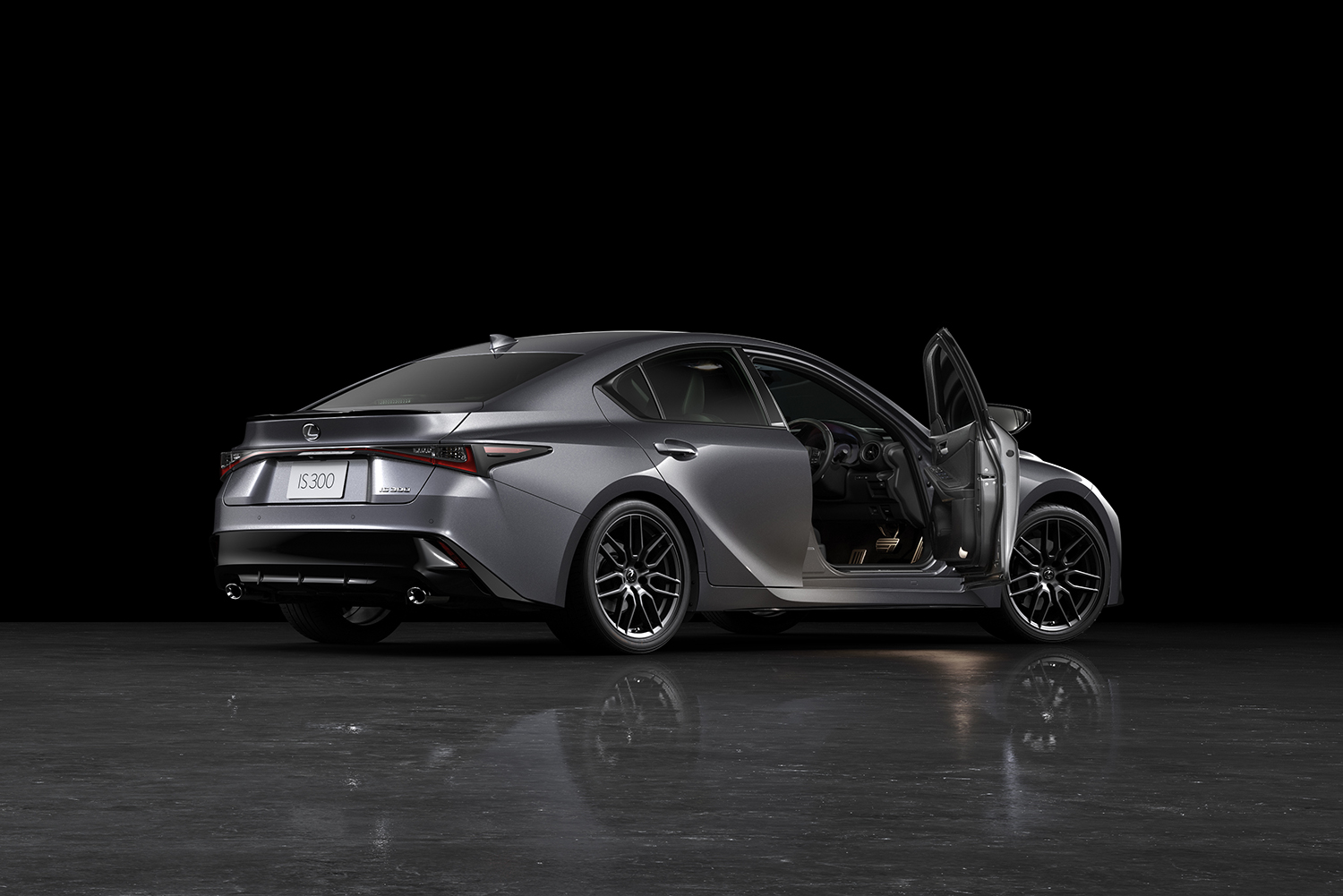 デザインと走りを極めたワンランク上の１台 レクサスisの特別仕様車 F Sport Mode Black Iii が登場 22年8月29日 エキサイトニュース