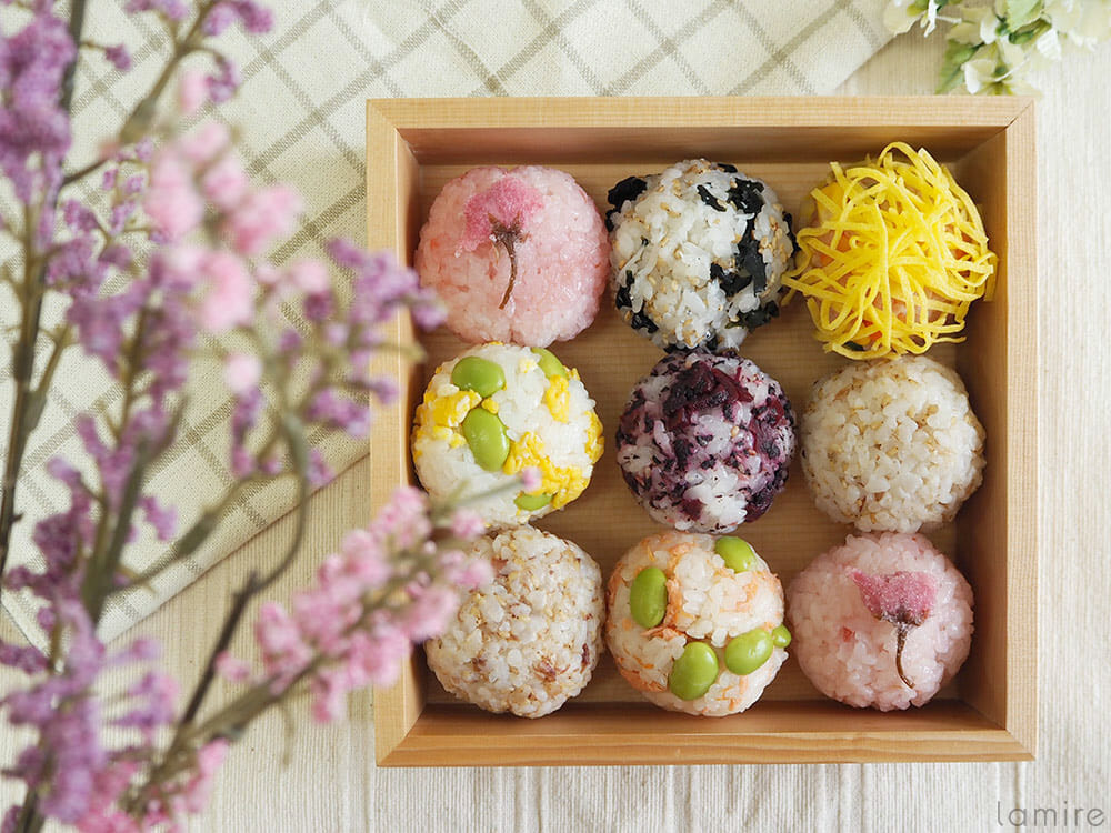 こう見えて超簡単 ピクニックに映える おしゃれおにぎり の作り方 ローリエプレス