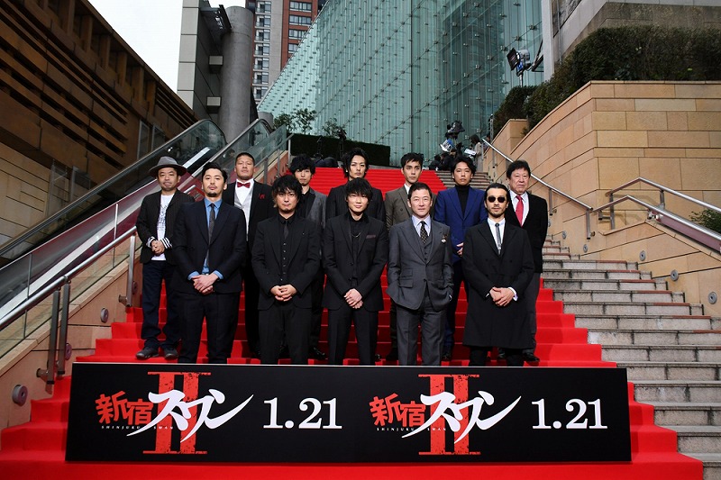 映画 新宿スワンii 完成披露プレミアで綾野剛 浅野忠信 伊勢谷友介 上地雄輔らが新成人をお祝い エキサイトニュース
