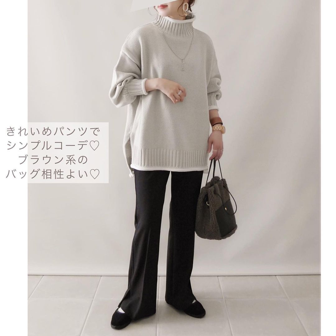 黒と相性イイのって ベージュ Vs グレー 大人上品カラー対決 ローリエプレス