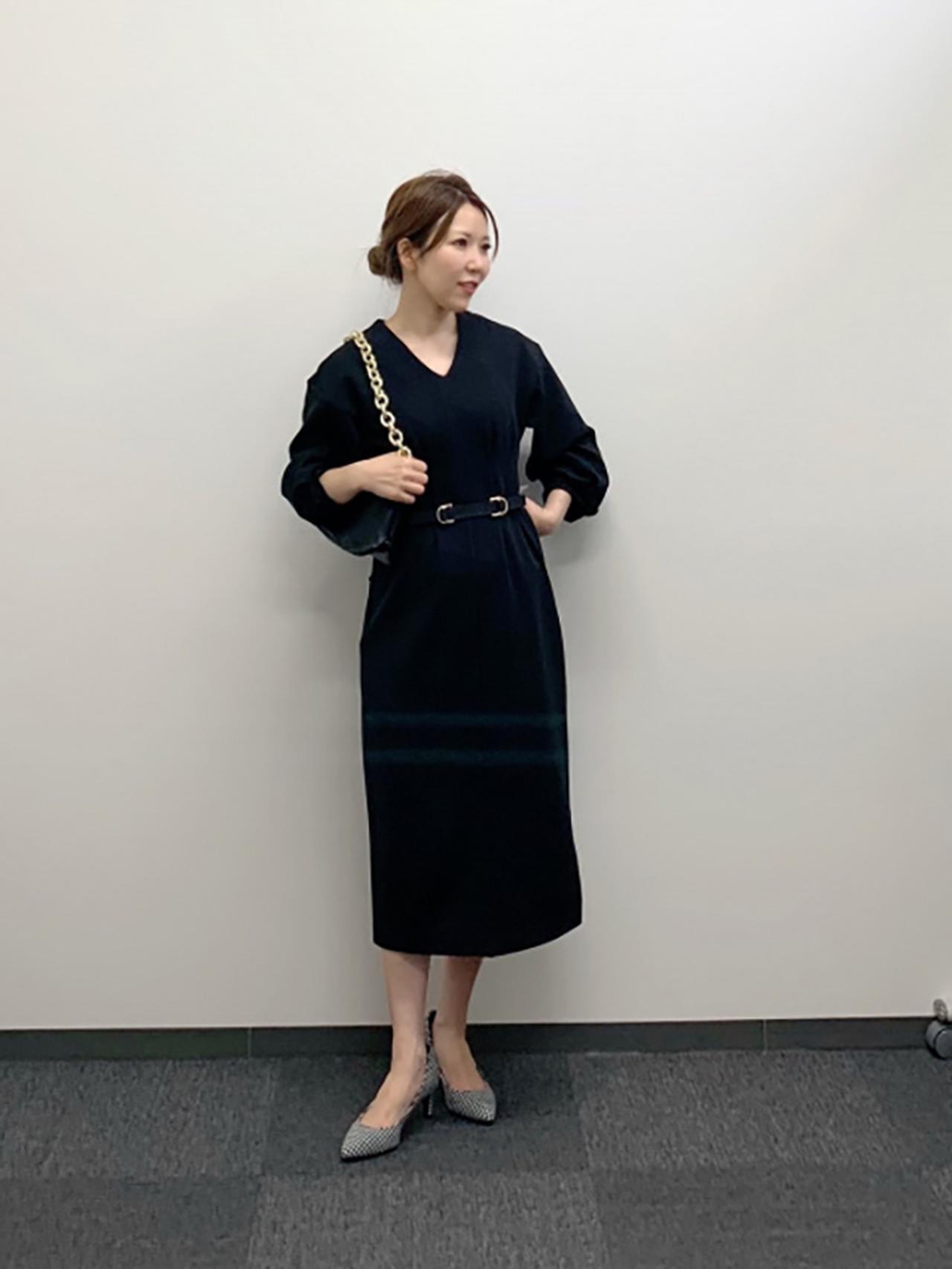 Gu の 黒ワンピ デート映えも彼ウケも叶えます ローリエプレス Gu の 黒ワンピ デート映えも彼ウケも叶えます ローリエプレス