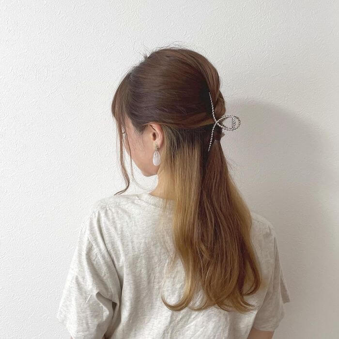 一気に垢抜け 不器用さんにもおすすめオルチャン風ヘアアレンジ5選 ローリエプレス 一気に垢抜け 不器用さんにもおすすめオルチャン風ヘアアレンジ5選 ローリエプレス